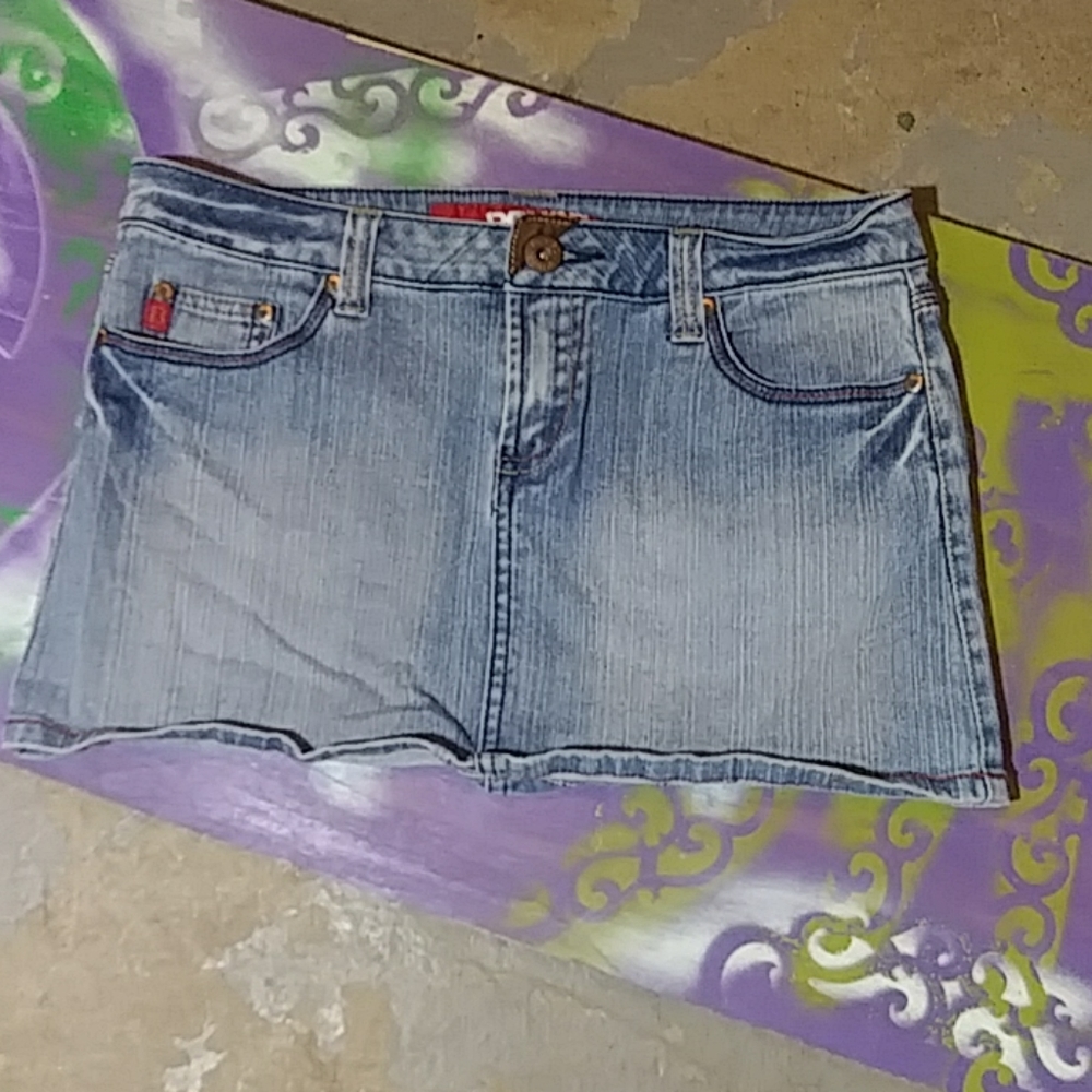 Bogo denim skirt